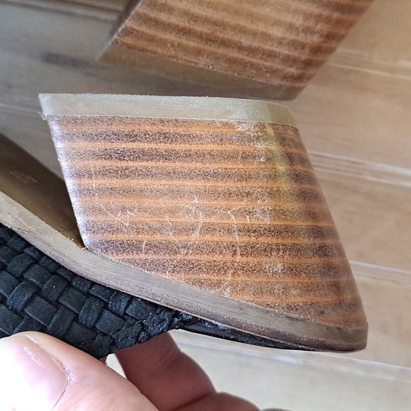 Joie Brand Western Heeled Woven Leather Blk Color Quality Comfortable Clogs Mugs - Picture 12 of 12